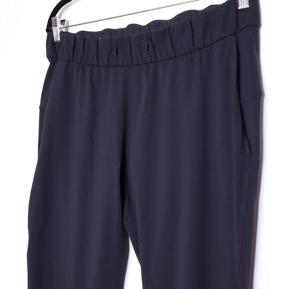 LULULEMON On The Fly Pant 28" Black Mid Rise Lightweight Ankle Length Women's 10 - Picture 6 of 11